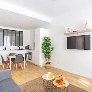 Appartement Bel Moderne Et Cosy Pour 6 A By Weekome, Marseille